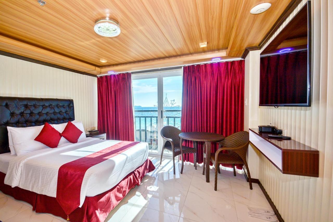 Diamond Water Edge Resort Balabag  Extérieur photo