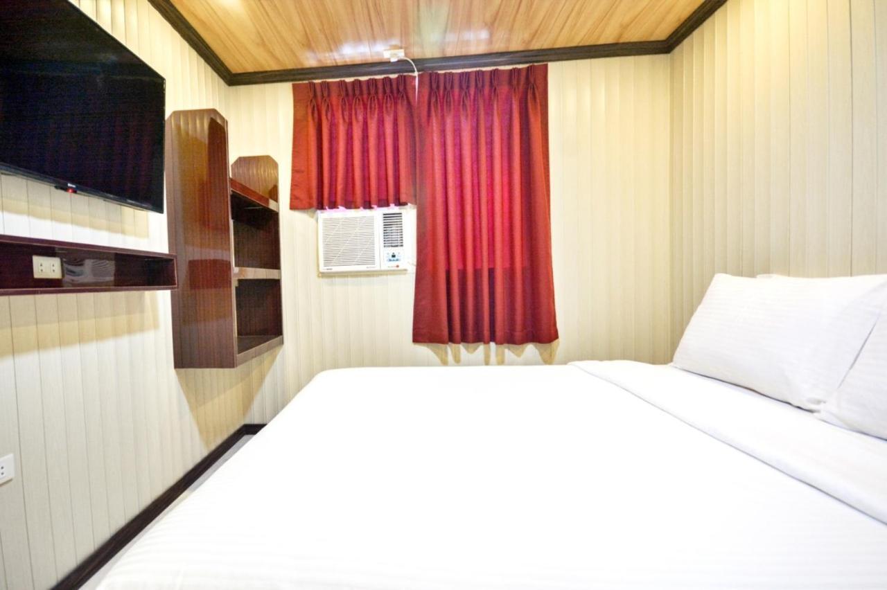 Diamond Water Edge Resort Balabag  Extérieur photo